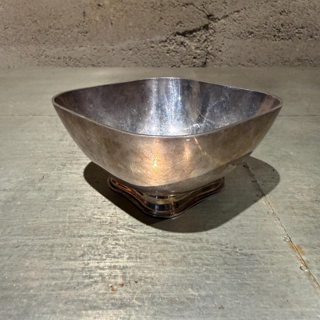 1960s Vintage Modernist Silver-Plated Footed Bowl Towle Ward Bennett For Sale - Image 5 of 10