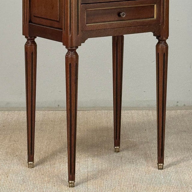 Chestnut Pair French Louis XVI Marble Top End Tables For Sale - Image 8 of 17