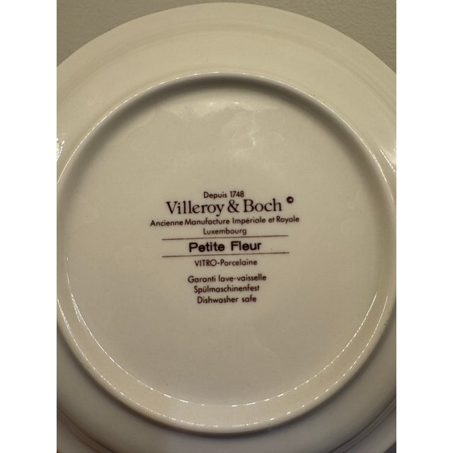 1980s 1980s Villeroy & Boch Petite Fleur Tea Cups & Pie Server Set For Sale - Image 5 of 12