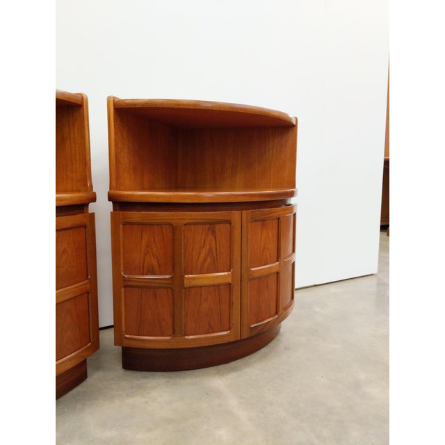 Wood Pair of Vintage Mid Century Modern Teak Low Corner Cabinets by Nathan For Sale - Image 7 of 9