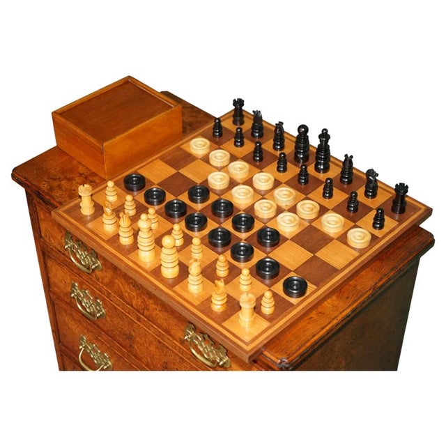 Vintage English Pattern Boxwood & Ebonised Chess Set, 1950, Set of 32 For Sale - Image 16 of 16