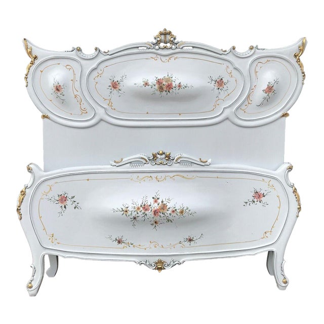 1950s Italian Venetian White Beech Bedframe - 4 Pc For Sale