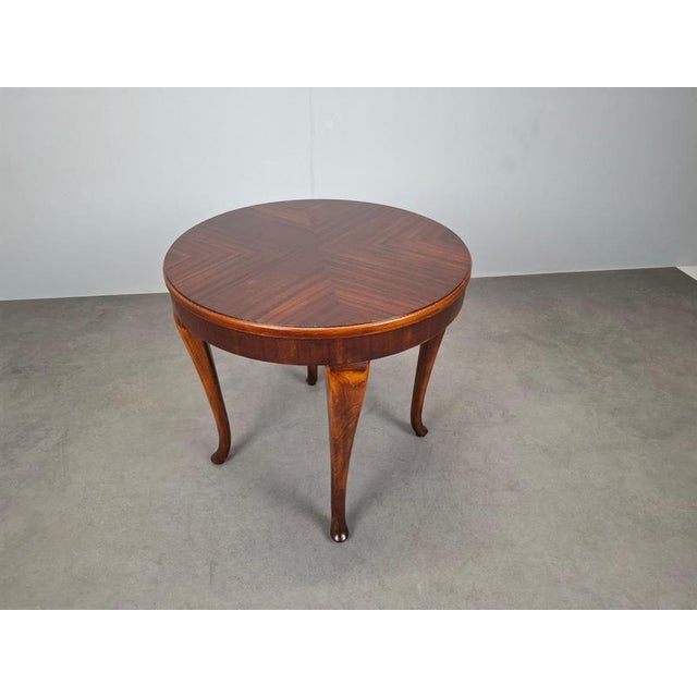 Art Deco Round Table in Wood and Veneer, Czechoslovakia, 1930s For Sale - Image 6 of 18