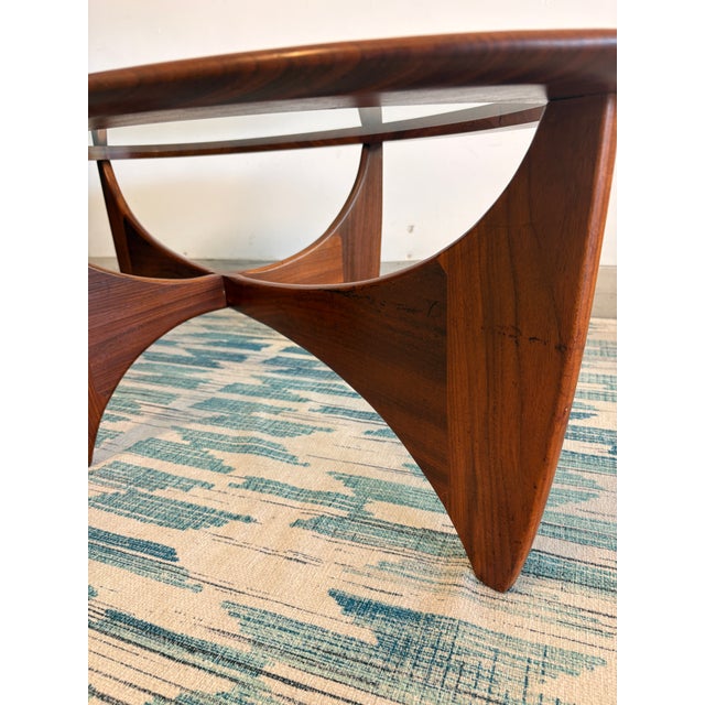 G Plan G Plan Astro Teak & Glass Oval Coffee Table – Mid Century Modern Sculptural Base For Sale - Image 4 of 10