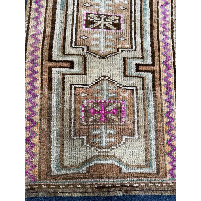 Contemporary Turkish Yastik Rug 1'7" x 2'5" For Sale - Image 3 of 5