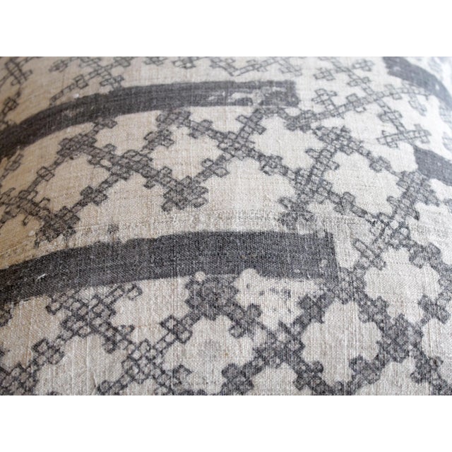 Farmhouse Vintage Batik Accent Pillow Charcoal and Natural Linen For Sale - Image 3 of 6