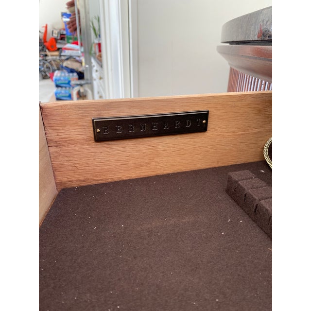 Traditional Bernhardt Wooden Buffet With Mirror For Sale - Image 12 of 18