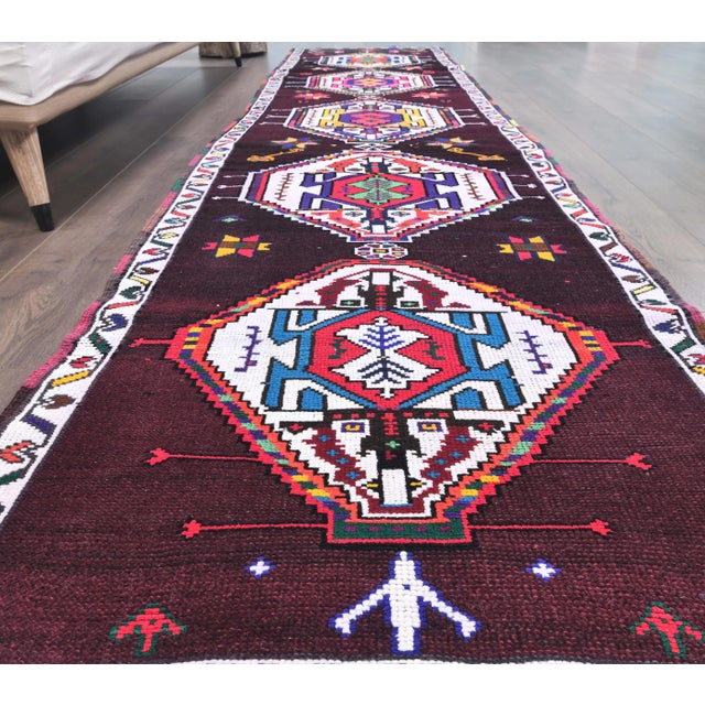 1960s Vintage Pink Geometric Turkish Hand-Knotted Runner For Sale - Image 5 of 9