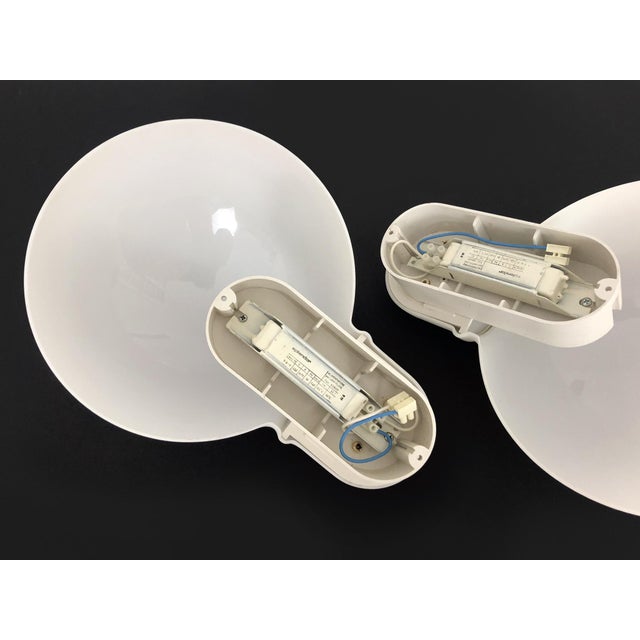 Vintage Italian Lightbulb-Shaped Wall Sconces, 1980s, Set of 2 For Sale - Image 10 of 11
