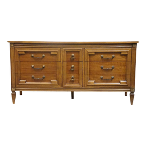 Thomasville Furniture Milano Collection Italian Mediterranean Style 64" Triple Dresser 532-4