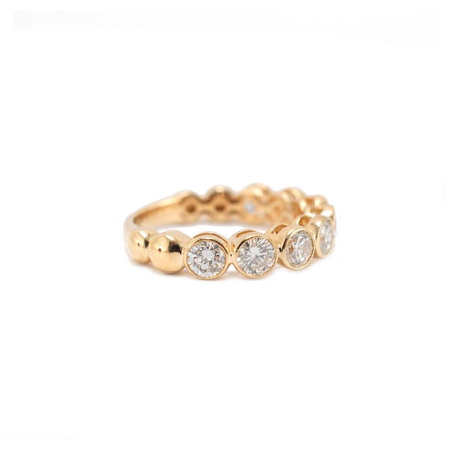 Ladies 18k Yellow Gold 1.50ctw Bezel Set Half Eternity Band Ring, Size 6.5 For Sale - Image 4 of 8