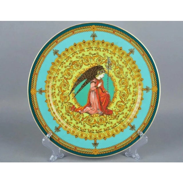 Versace for Rosenthal Lange Gabriel Plate, 1996 20th Century For Sale - Image 4 of 5