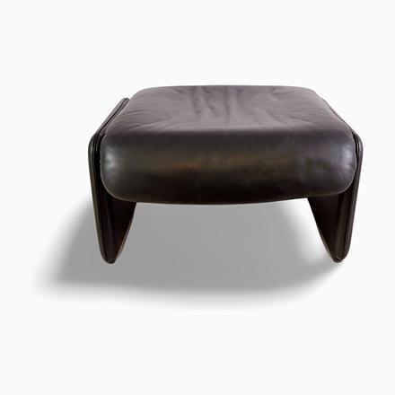 DS 2018 Ottoman in Leather and Black from de Sede For Sale - Image 10 of 10