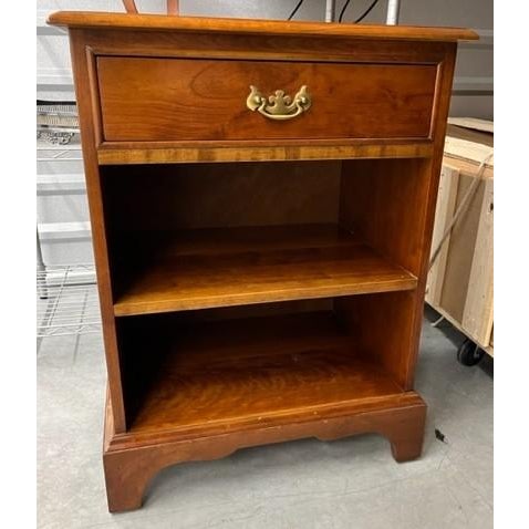 American 1950's Stickley Cherry Bedside Table/ Night Stand For Sale - Image 3 of 8