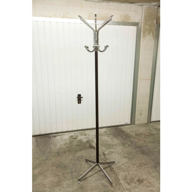 Industrial Parrot Coatstand in Chrome and Black, 1960s For Sale - Image 17 of 17
