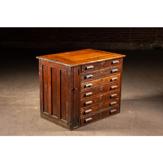 Industrial Early 20th Century Oak Flat File Cabinet With Side Storage For Sale - Image 3 of 15