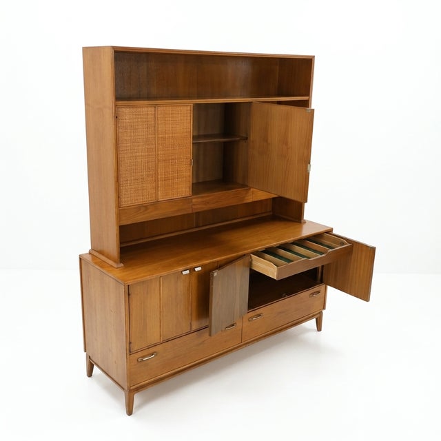 1960s Red Lion Vintage Mid Century Modern Two-Piece China Cabinet Buffet and Hutch C. 1960s For Sale - Image 5 of 14
