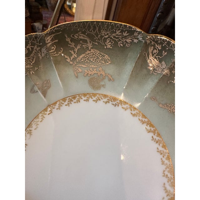 Late 19th Century Haviland Limoges Fish Service. Platter, Sauce, 14 Plates - 14 pcs For Sale - Image 10 of 10
