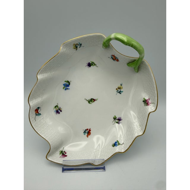 Vintage Hand-Painted Mille Fleurs Porcelain Leaf Bowl with Branch Handle from Herend, 1970s For Sale - Image 11 of 14