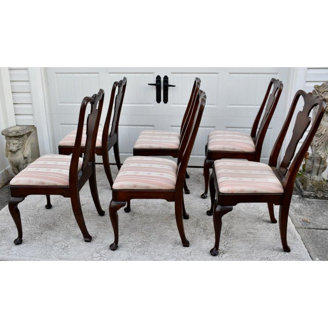 Queen Anne Vintage Statton-OldTowne Set of Six Queen Anne Style Cherry Side Dining Chairs For Sale - Image 3 of 12