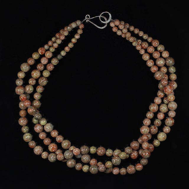 Ajd 19 Inch Mayflower Jasper 3 Stand Necklace For Sale - Image 4 of 6