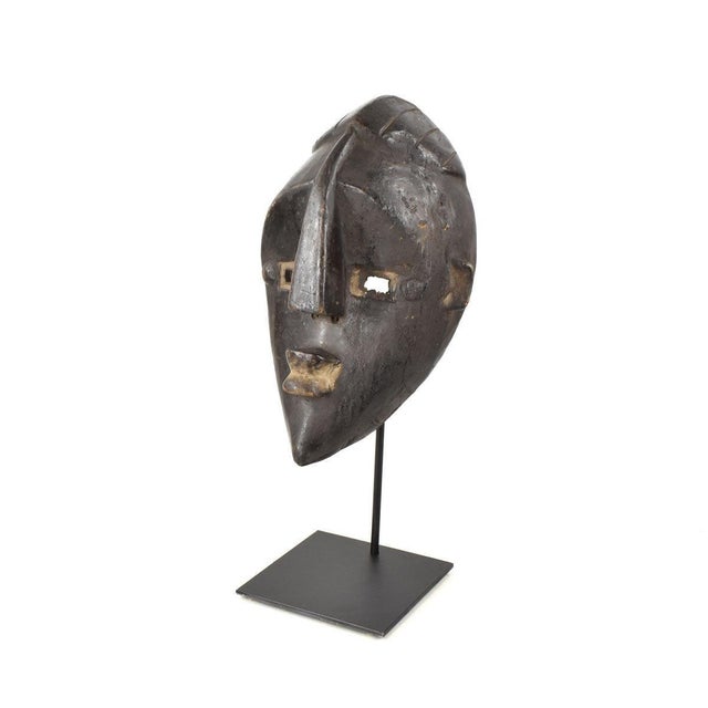 Early 20th Century Kwele Mask on Custom Stand Gabon For Sale In Denver - Image 6 of 7