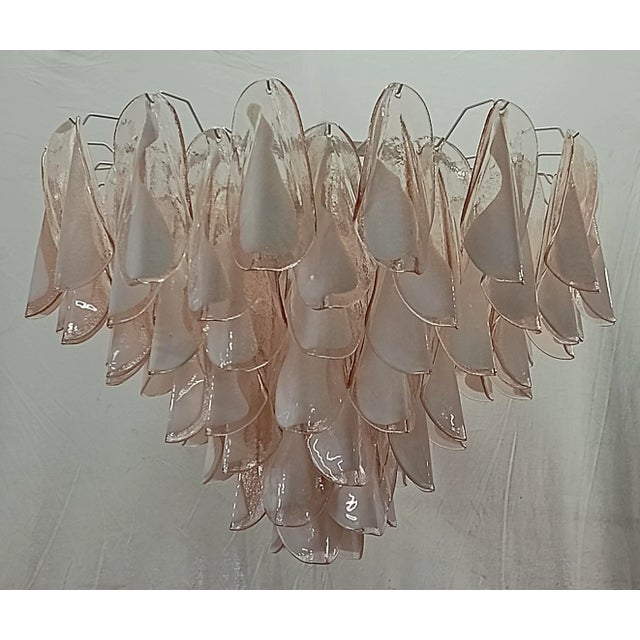 Mid-Century Modern Round Light Pink and White Murano Art Glass Chandelier, 2000 For Sale - Image 3 of 10