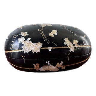 Japanese Hand-Carved Melon Form Black Lacquer Box With Mother of Pearl Inlay For Sale