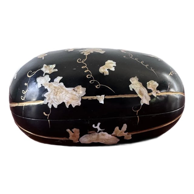 Japanese Hand-Carved Melon Form Black Lacquer Box With Mother of Pearl Inlay For Sale