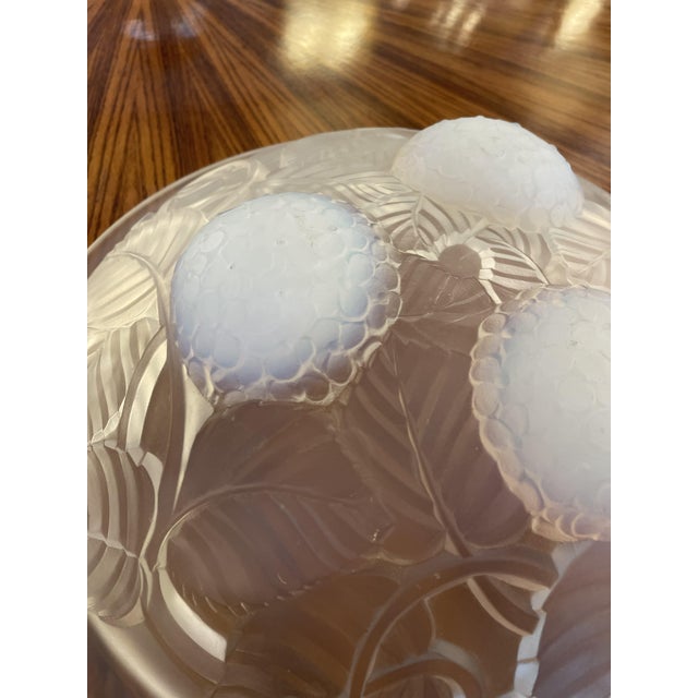 1940s Art Deco Frosted Glass Valet Tray, 1940 For Sale - Image 5 of 7