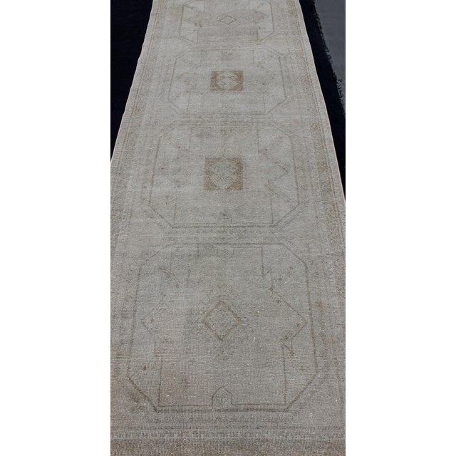 Mid 20th Century Vintage Turkish Oushak Runner in Soft Taupe and Pale Light Blue 3'7 X 11'1 For Sale - Image 5 of 10
