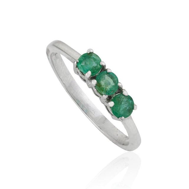Classic Three Stone Round Emerald Ring in Sterling Silver for Her, Size 6 For Sale - Image 6 of 12