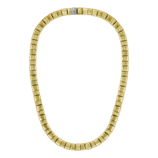Roberto Coin Appassionata Necklace in 18 Karat Gold 70 Grams and Diamonds For Sale