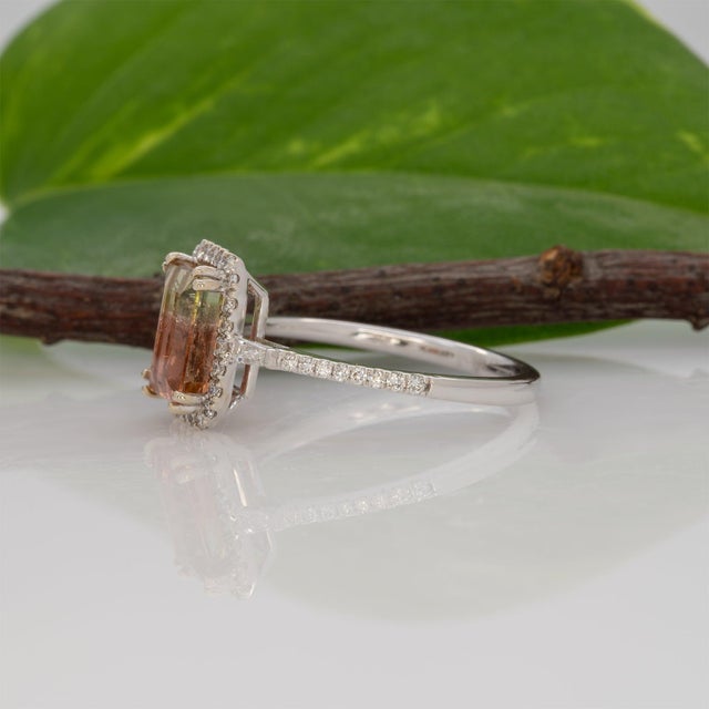 1.8Ct Bi-Color Tourmaline Ring With Earth-Mined Diamond Accents: Solid 14k Gold, Size 6.75 For Sale In Columbus - Image 6 of 9