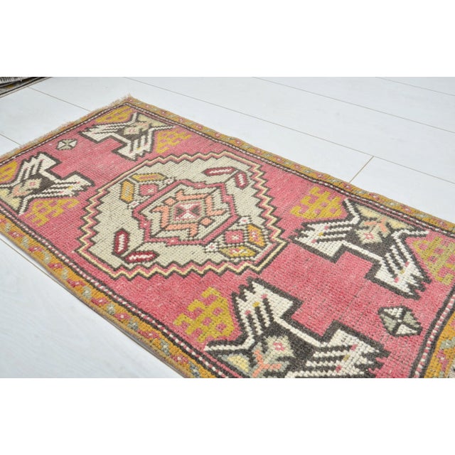 Art Deco Turkish Handmade Vintage Red Rug For Sale - Image 3 of 6
