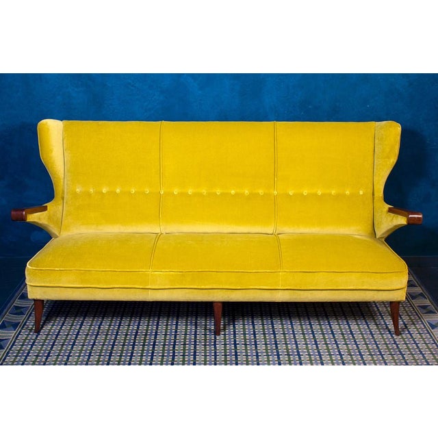 Osvaldo Borsani Large Mid-Century Modern Italian Sofa attributed to Osvaldo Borsani by Osvaldo Borsani, 1950 For Sale - Image 4 of 14