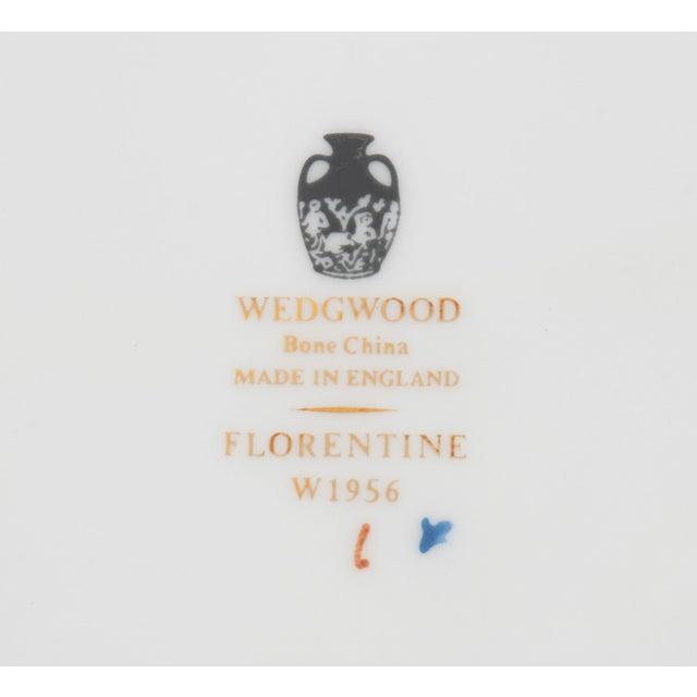 Late 20th Century Late 20th Century Wedgwood "Florentine" Porcelain Service, 156 Pcs. For Sale - Image 5 of 18