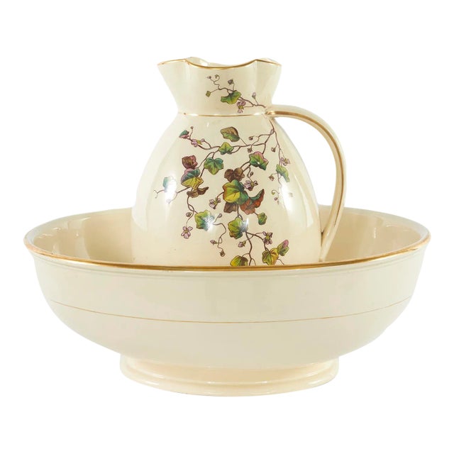 19th Century English Porcelain Bath / Chamber Service - 2 Piece Set For Sale