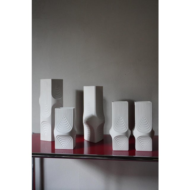 Vintage German Vases in Biscuit Porcelain from AK Kaiser, 1960s, Set of 5 For Sale - Image 11 of 11
