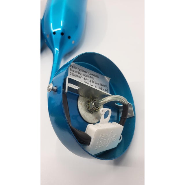 Tsé Tsé Adjustable Wall Lights in French Blue Aluminum, Set of 2 For Sale - Image 10 of 13
