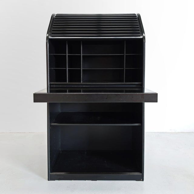 Pastoe A'dammer Model Rolling Shutter Secretaire attributed to Aldo Van Den Nieuwelaar for Pastoe, 1970s For Sale - Image 4 of 18