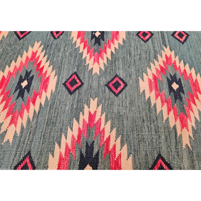 Vintage Southwestern Kilim Rug, Flat-Woven Wool, Geometric Pattern, Green & Red, 4x5 For Sale - Image 9 of 13