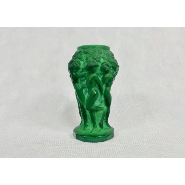 Small Grape Vase in Jade Glass attributed to František Pazourek, 1990s For Sale - Image 6 of 9