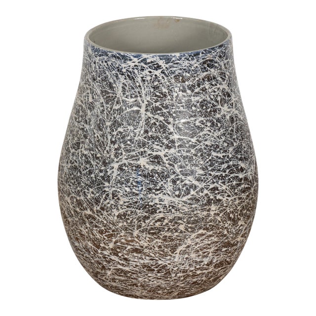 Prem Collection Artisan Made Black and White Planter with Dripping Décor For Sale