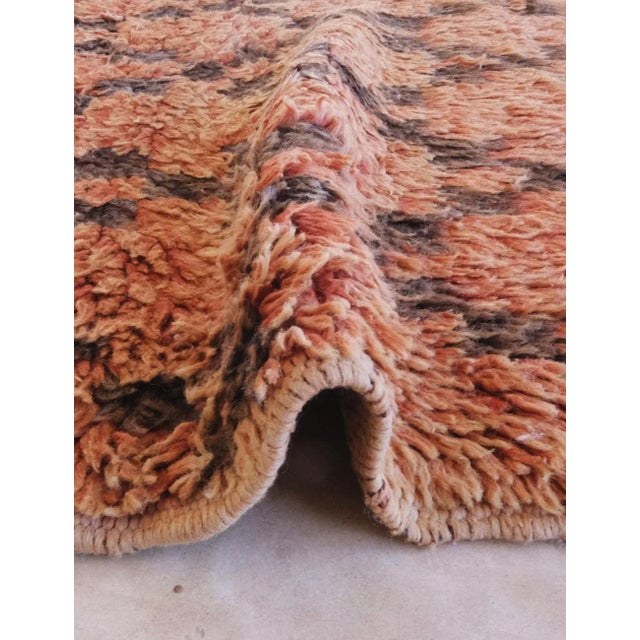 Tribal 1980s Boujad Berber Rug - 8 X 6.6 Ft For Sale - Image 3 of 8