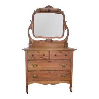 Antique American Tiger Oak Dresser With Original Beveled Mirror, C. 1905–1915 For Sale