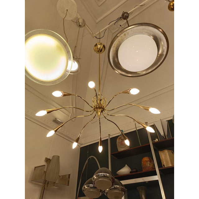 Large Brass Spider 10-Light Chandelier attributed to Oscar Torlasco for Lumi, Italy, 1950s For Sale - Image 9 of 10