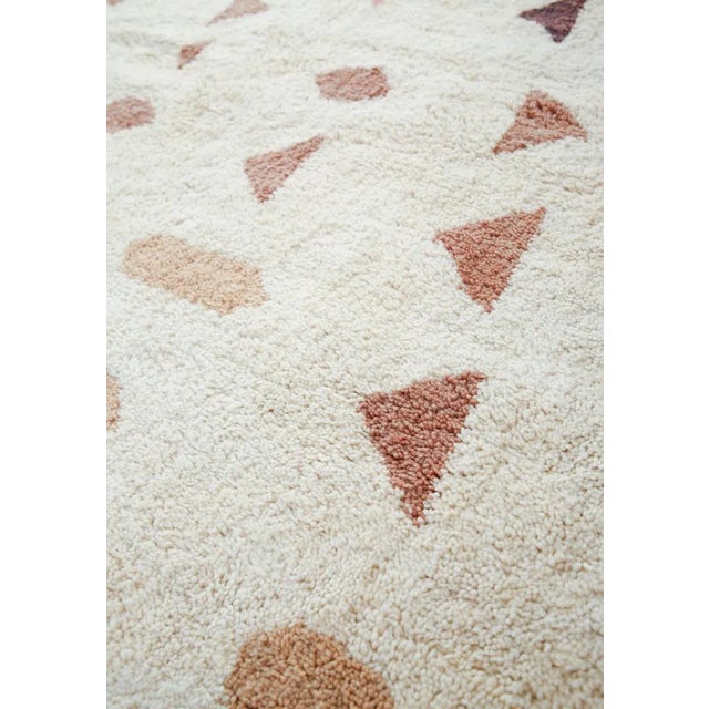 Mid-Century Modern Natural White Moroccan Wool Rug With Beige, Rose, Indian Red, Eggplant & Dusty Rose - 9x12 Ft For Sale - Image 3 of 11