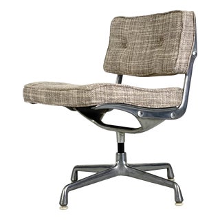 ES101 Office Desk Chair by Charles and Ray Eames for Herman Miller, 1960s For Sale