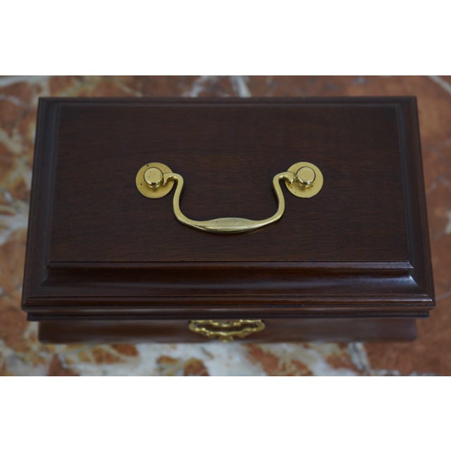 1970s Virginia Metalcrafters Colonial Williamsburg Jewelry Box For Sale - Image 5 of 12